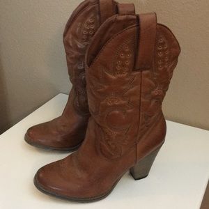 Cowgirl boot